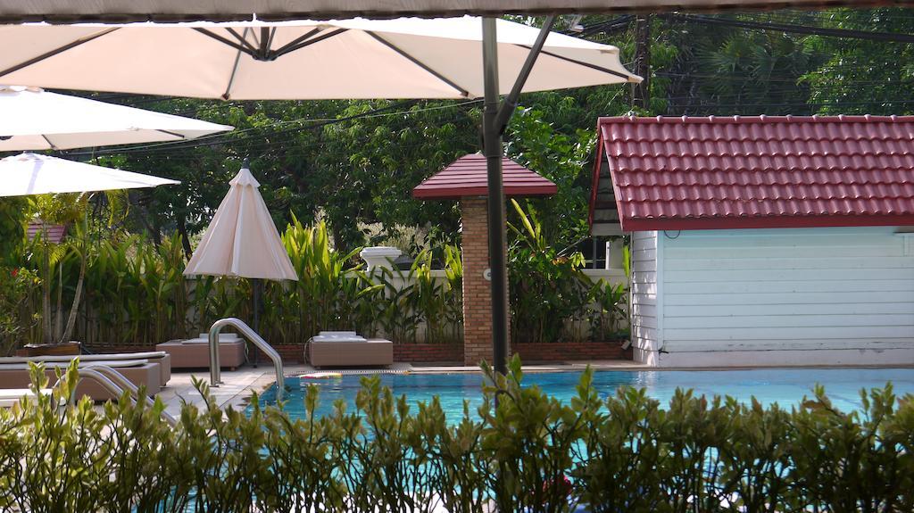 Surin Sweet Hotel Exterior foto